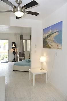 Art Deco Ocean Walk Apartments 迈阿密海滩 外观 照片